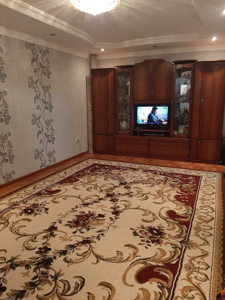 Продажа 2х ком кв (12Б микрорайон)