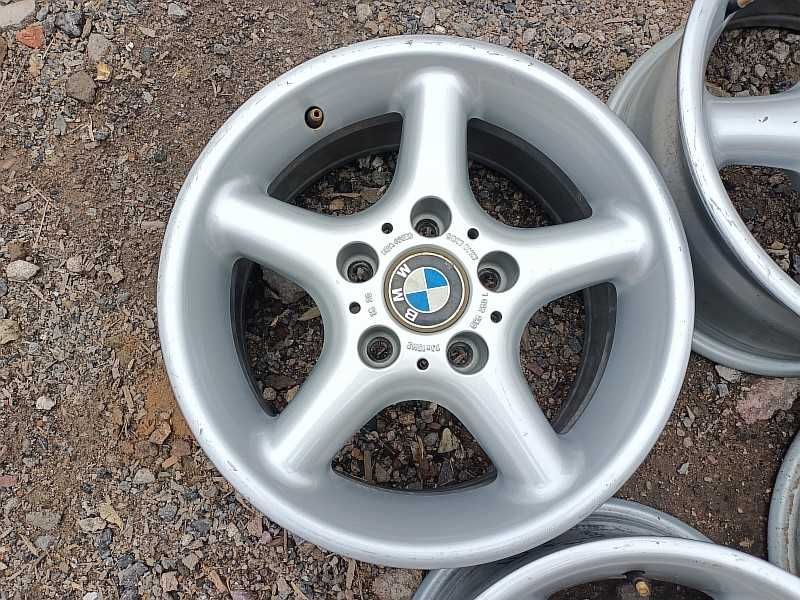 Продам оригинальные легкосплавные диски "Cromodora" на БМВ 5