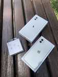 White iPhone 11 128 + оригинальные наушники
