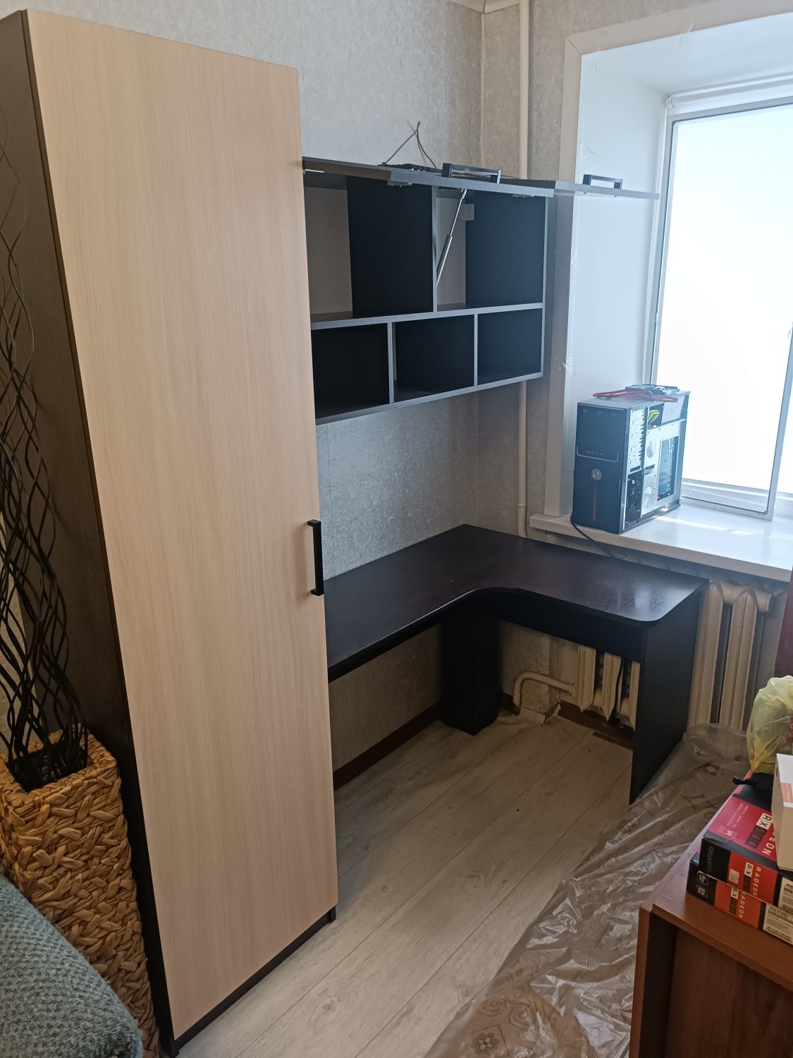 Продам парные столы