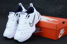 Кроссовки Nike monarch