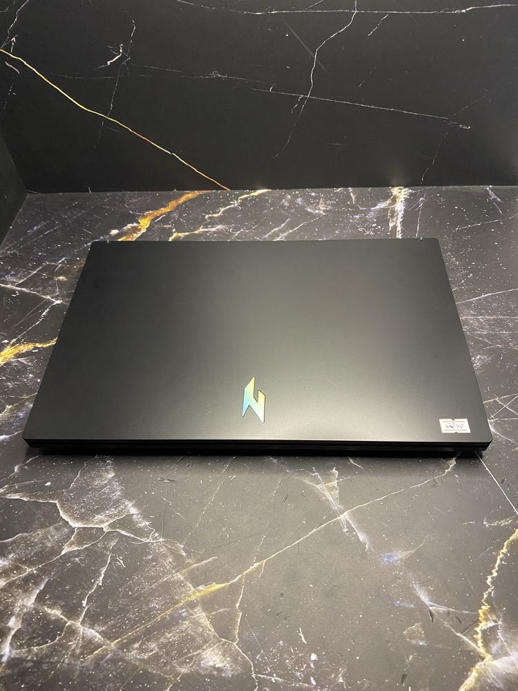 Acer nitro v15 AM5 RTX2050