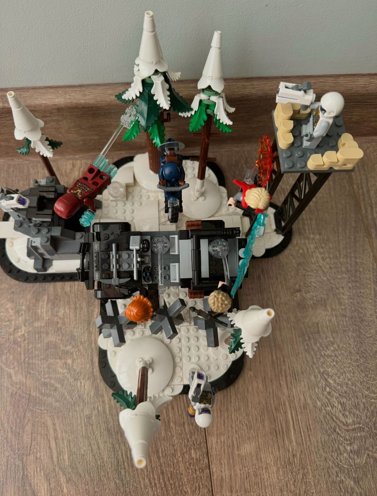 LEGO финальная битва с альтроном