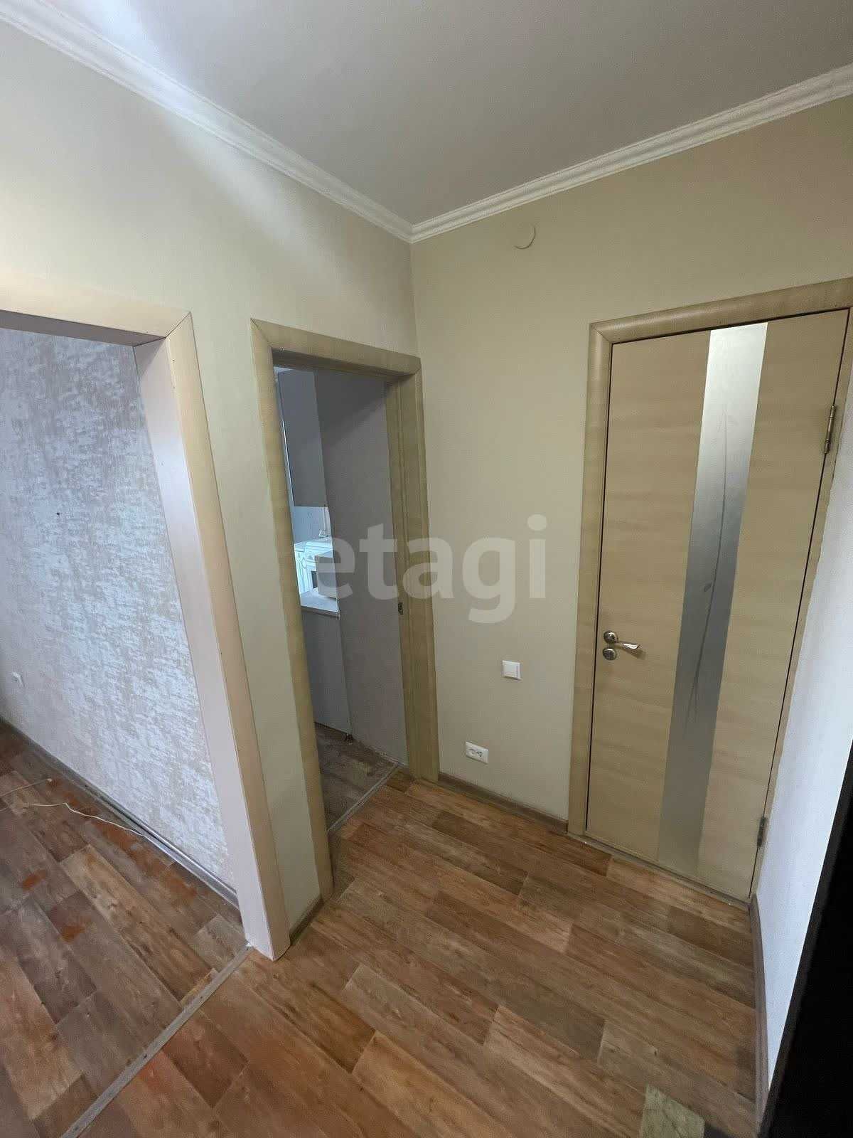 Продам 1-комнатную квартиру в центре
