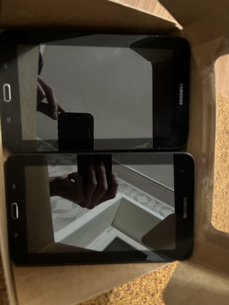 Samsung планшет