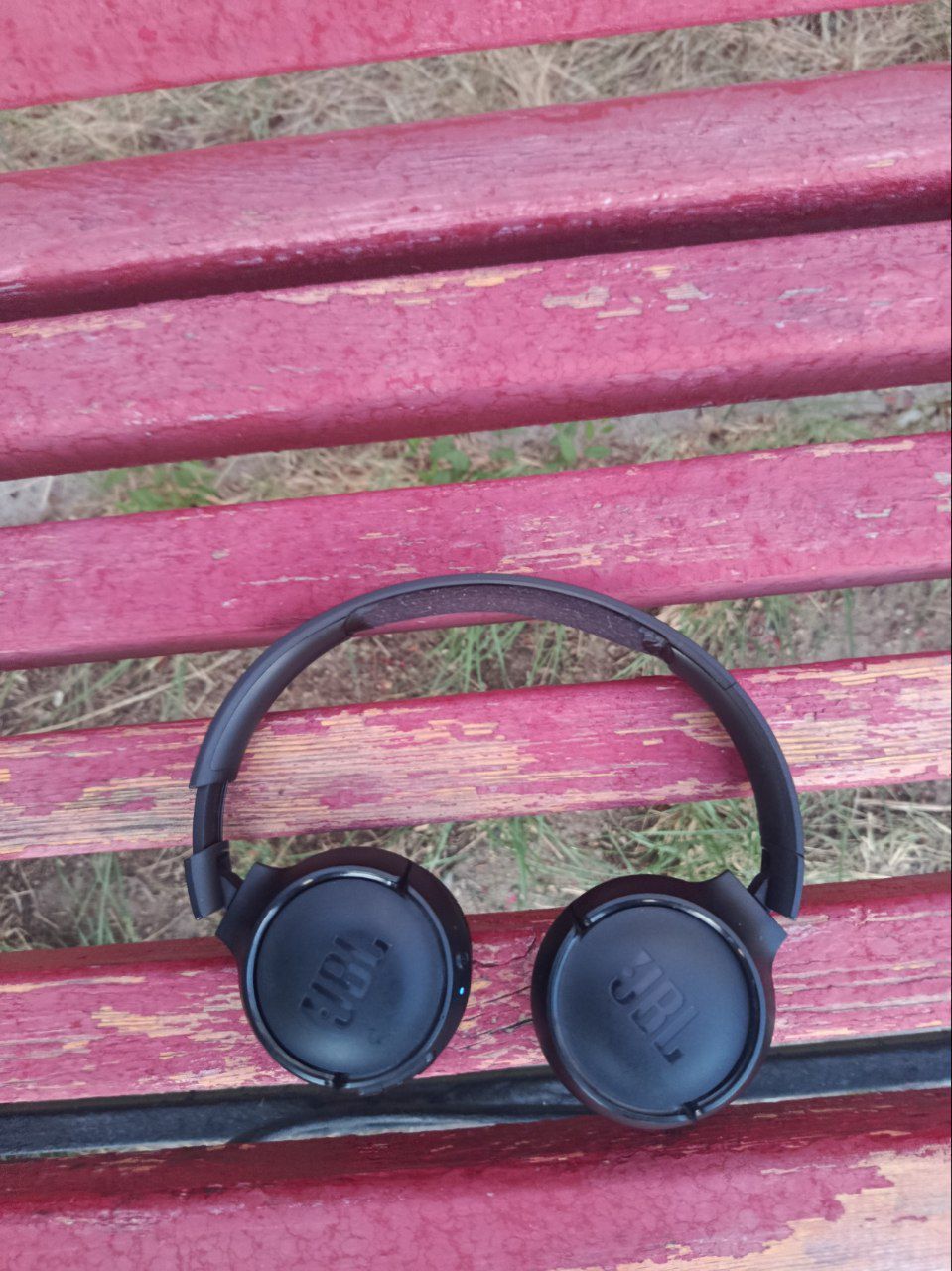 Беспроводные наушники JBL