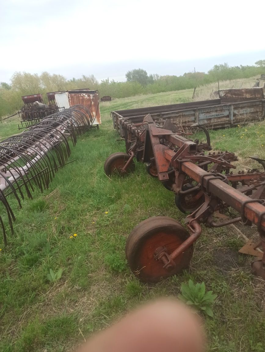 Продам культиватор КРН-5,6