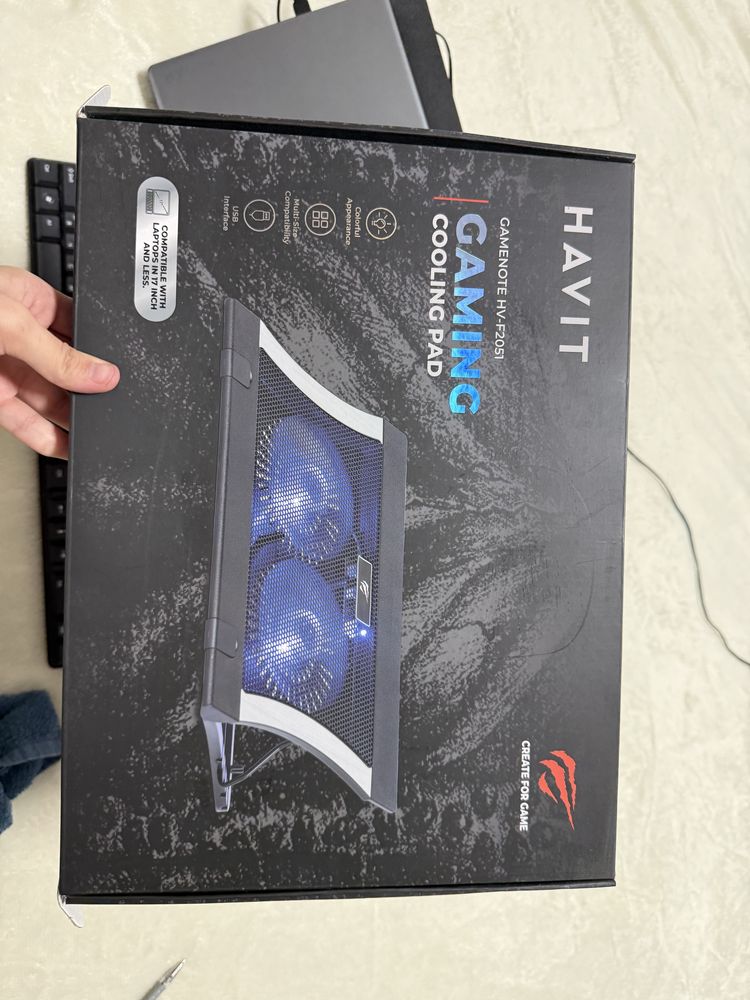 Продам ноутбук hydra