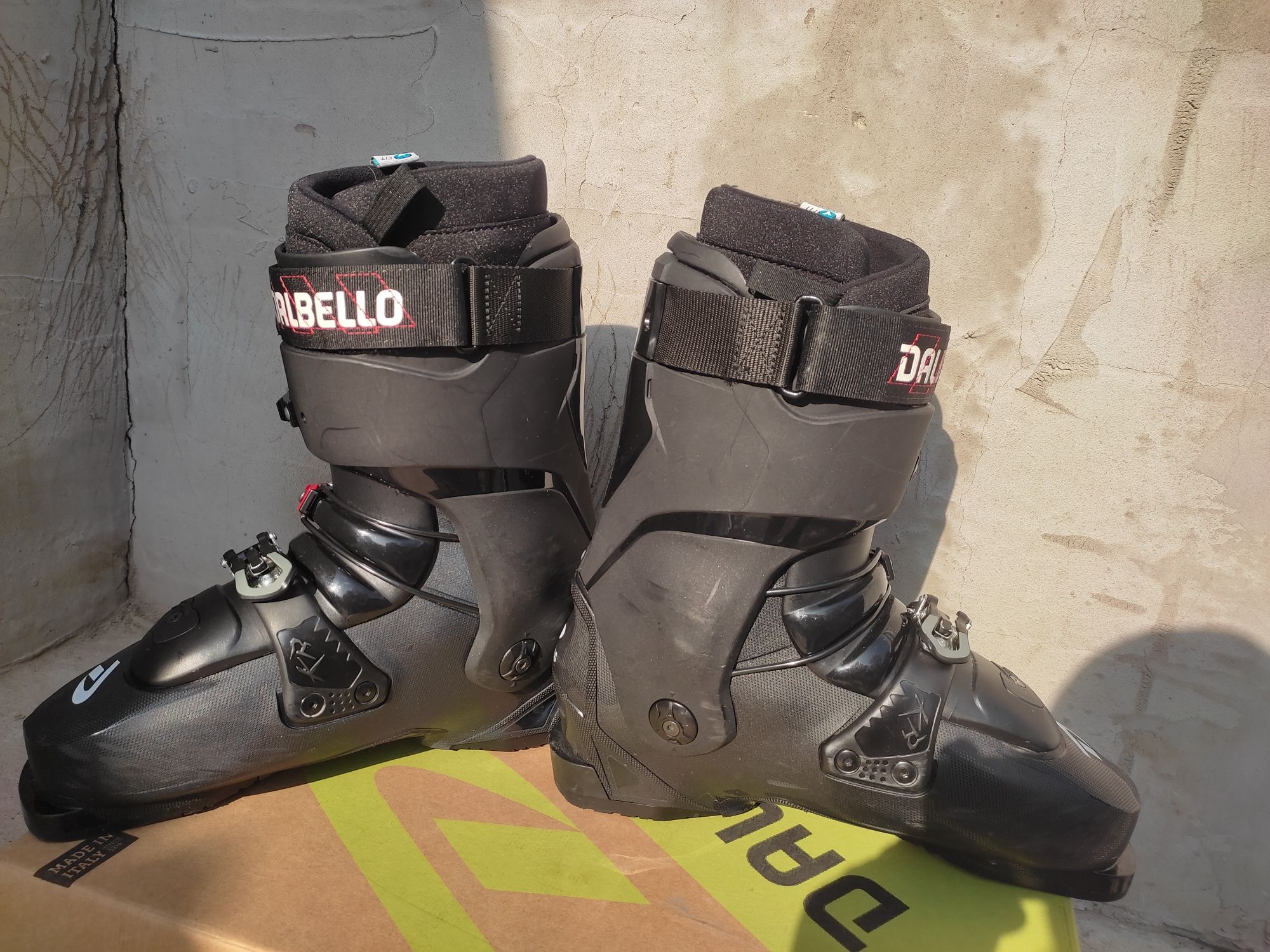 Продам лыжные ботинки Dalbello Krypton AX 120  в идеа