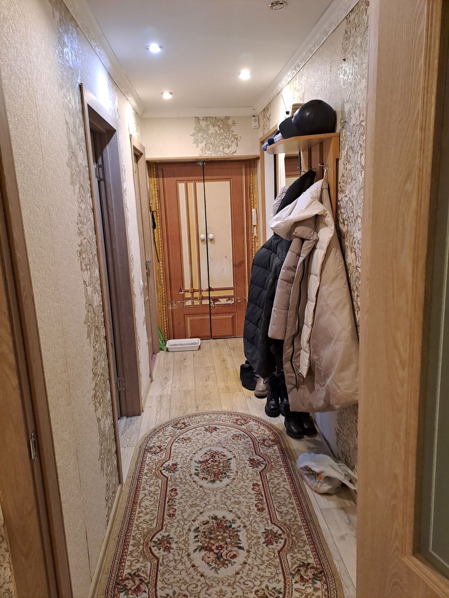 Продам или обменяю 4-х комнатную квартиру