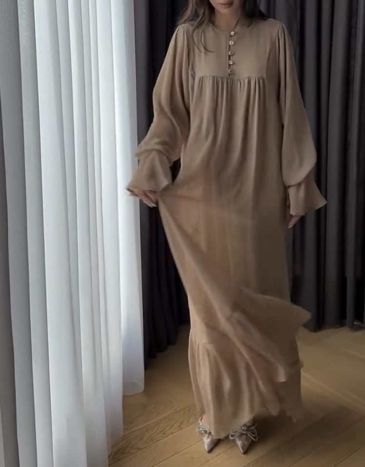 Платье нежное