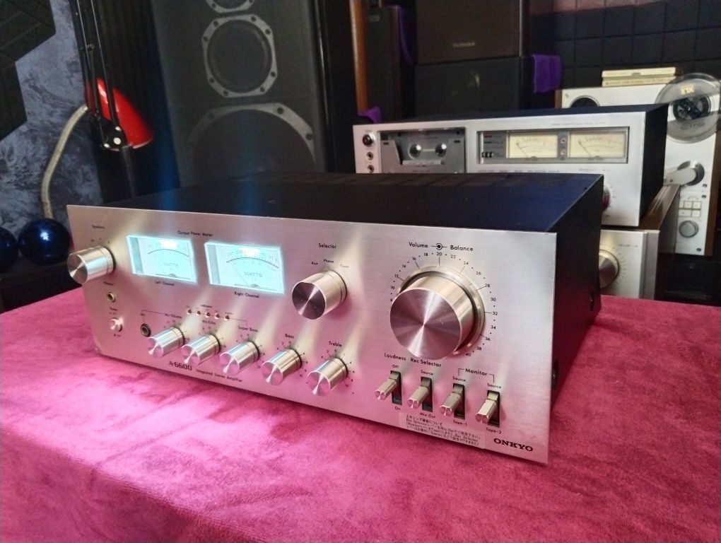 Onkyo Integra A-6600