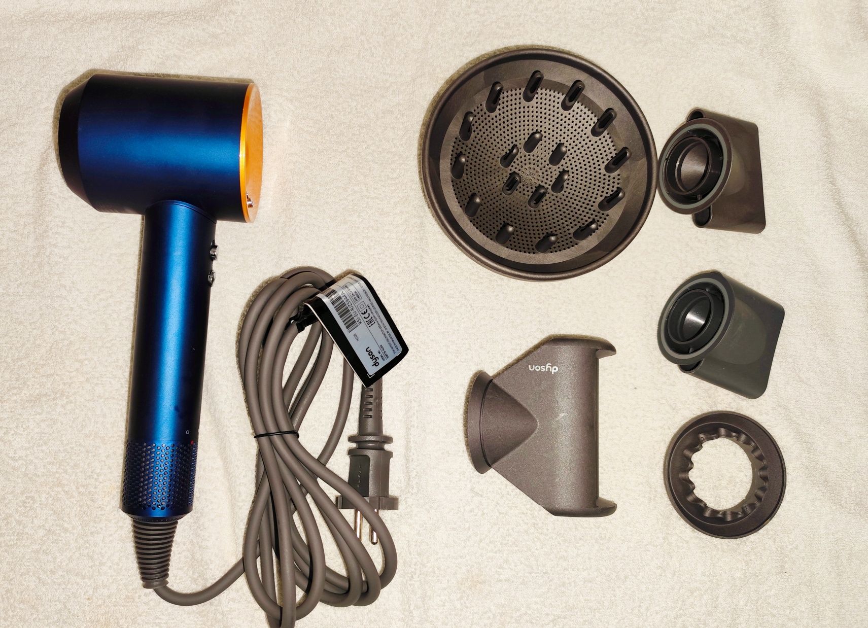 Фен Dyson hd08 с насадкой без чехла