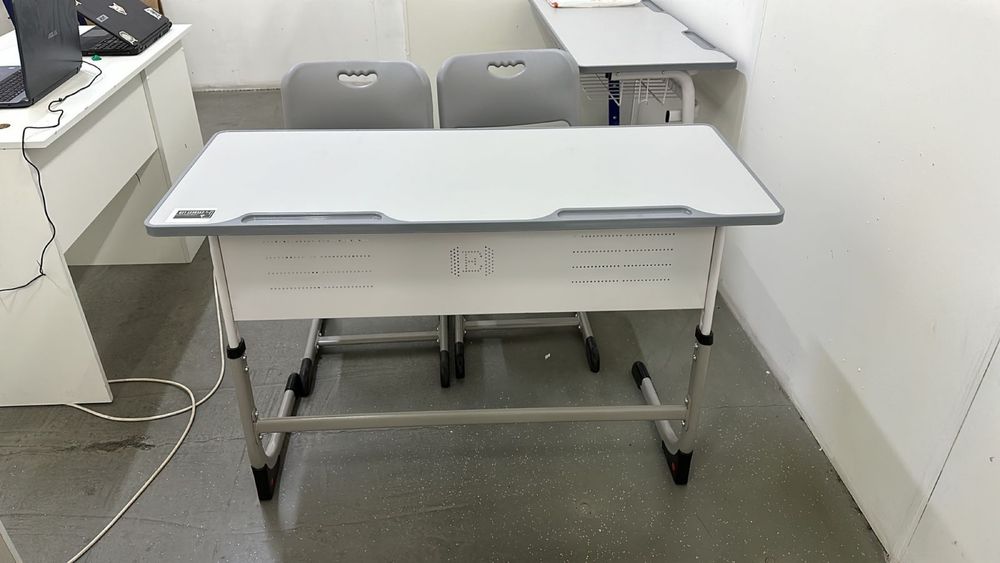 Школьные парты двухместные с доставкой по Алматы и Казахстану