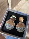 Продам стильные серьги под золото!!! Медицинская сталь! Не чернеет!!!