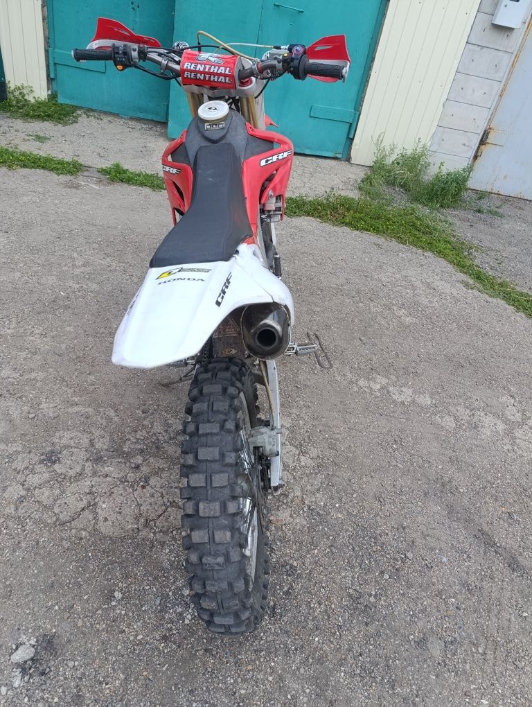 Продаю мотоцикл 250 кубов водяное охлаждение, Motoland CRF250R