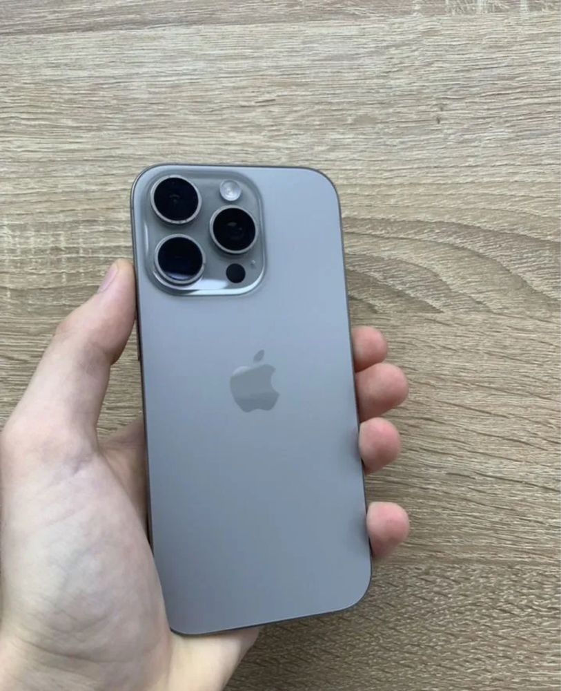 Продам iphone 16 pro