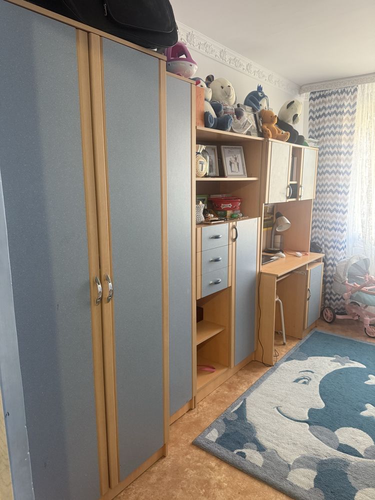 Продам детскую стенку