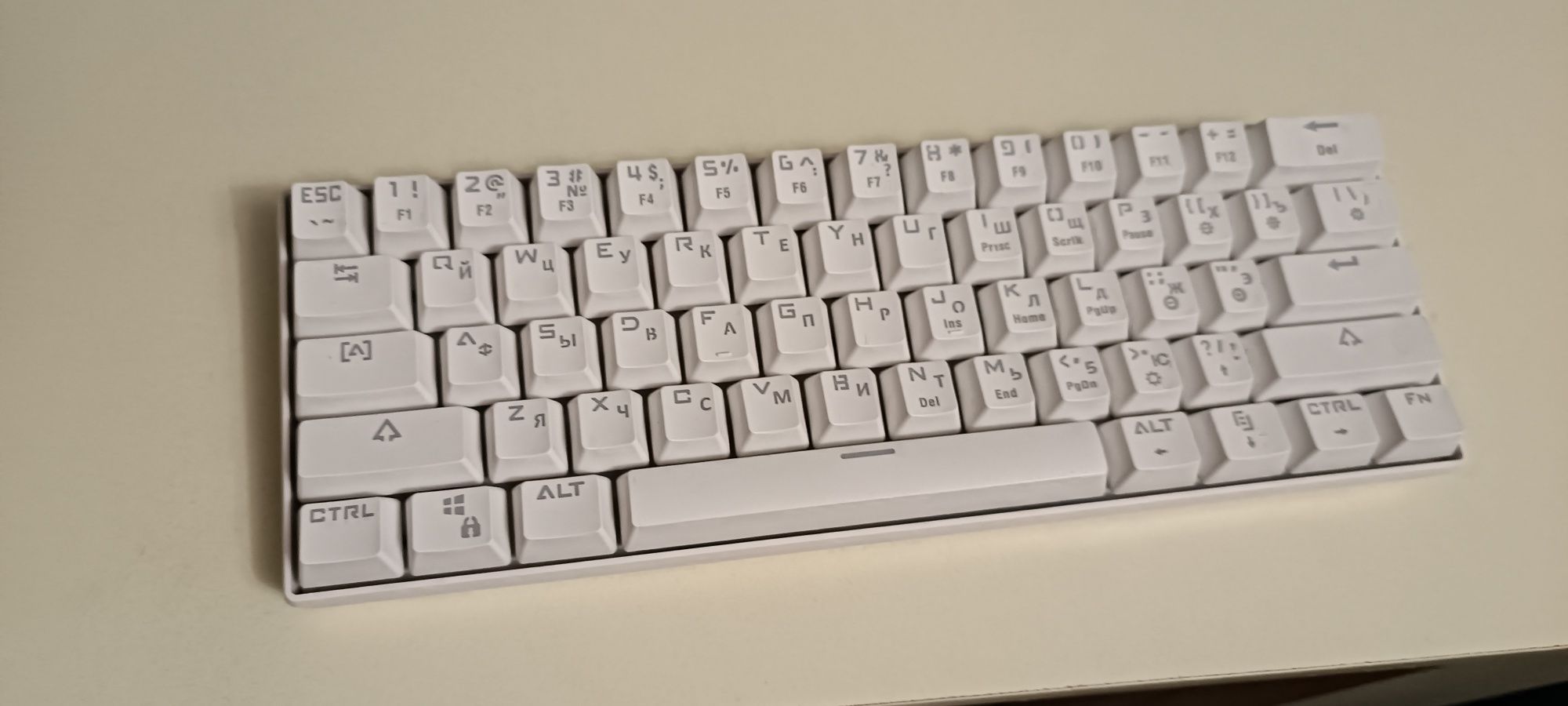 Игровая клавиатура TANTO RGB  WHITE