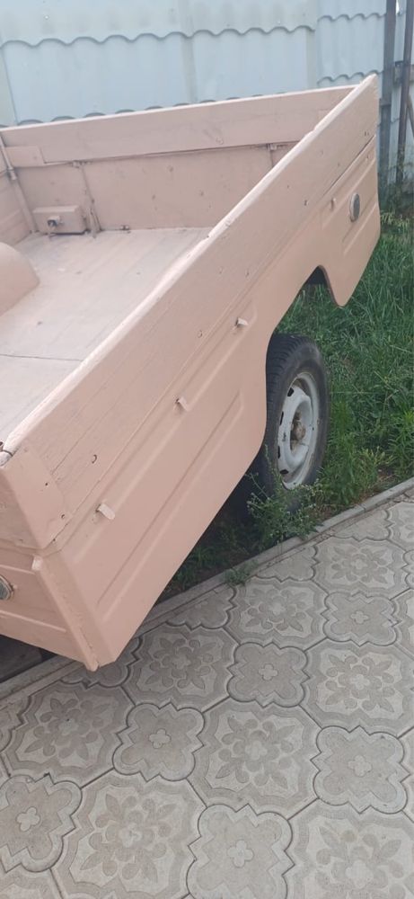 Продам прицеп на легковое авто