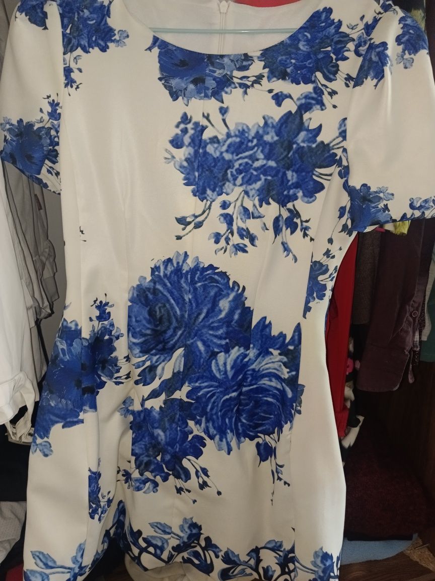 Продам платье  летнее