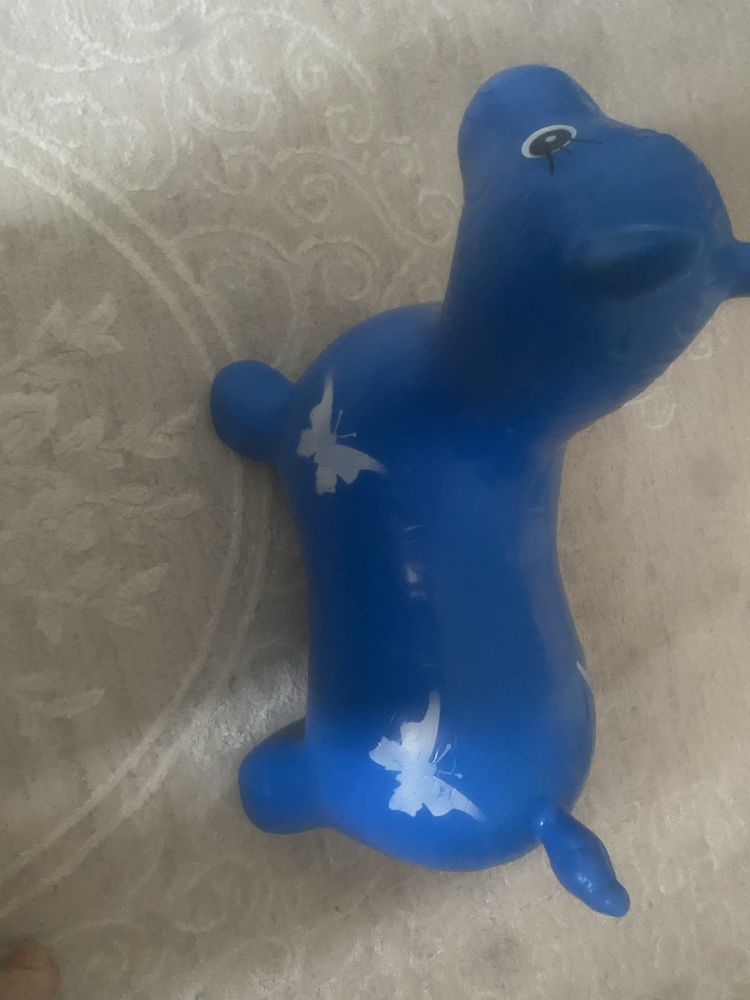 Продам ослика новый