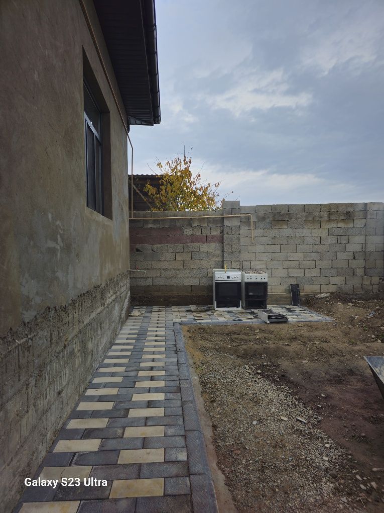 Продам дом  6 комнатный