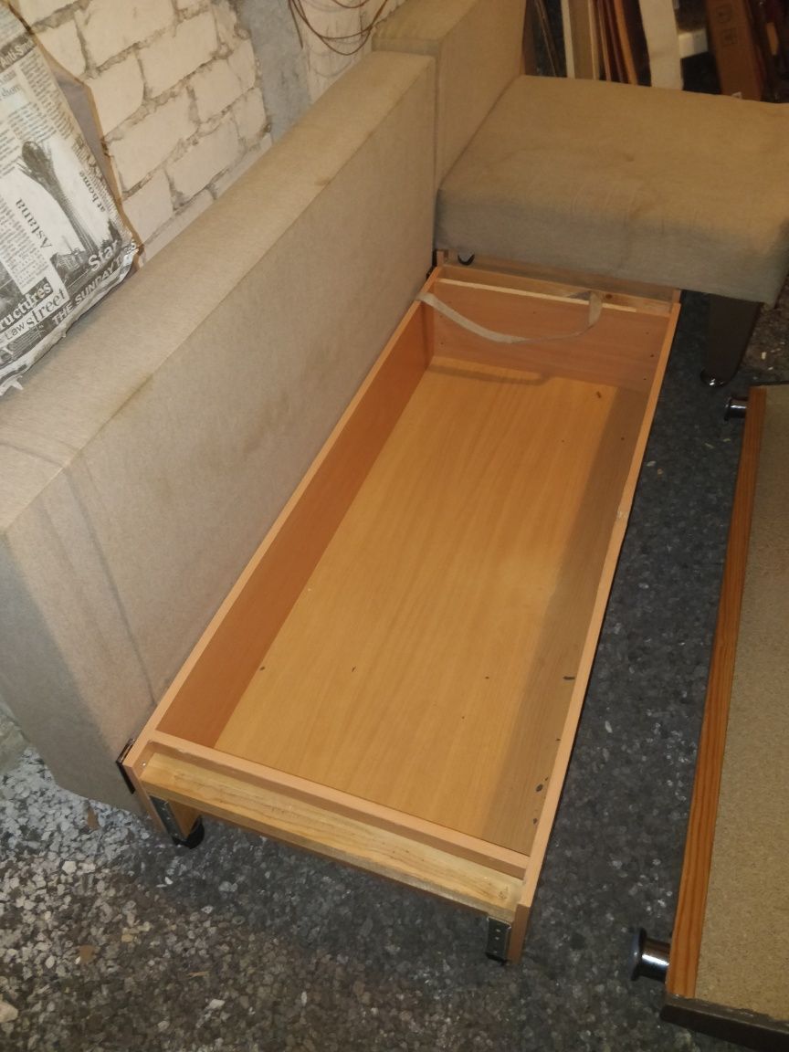 Диван под перетяжку