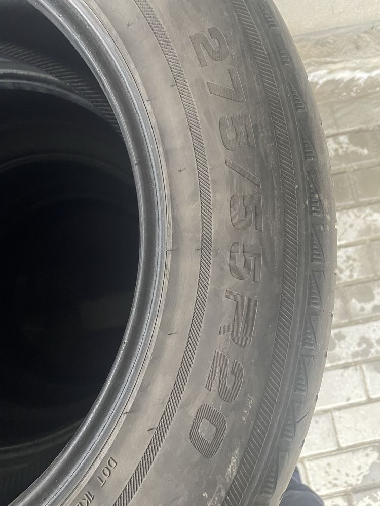 Шины летние на 235/40/19 и 22
