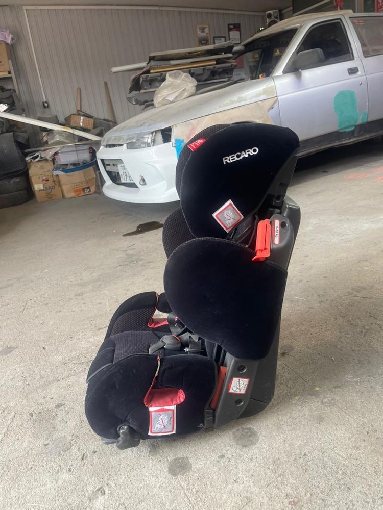 Детское автокресло  Recaro
