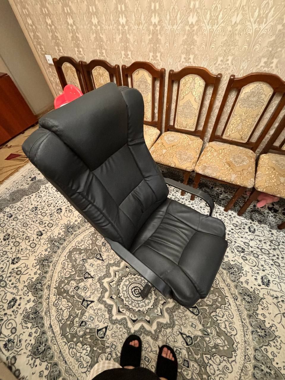 Кресло офисное (руководителя)