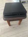 Приставка Playstation 4