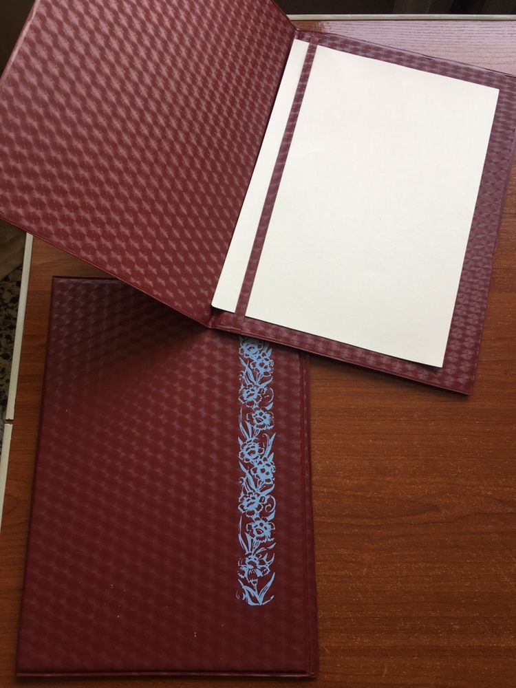 Продам папки для вручения