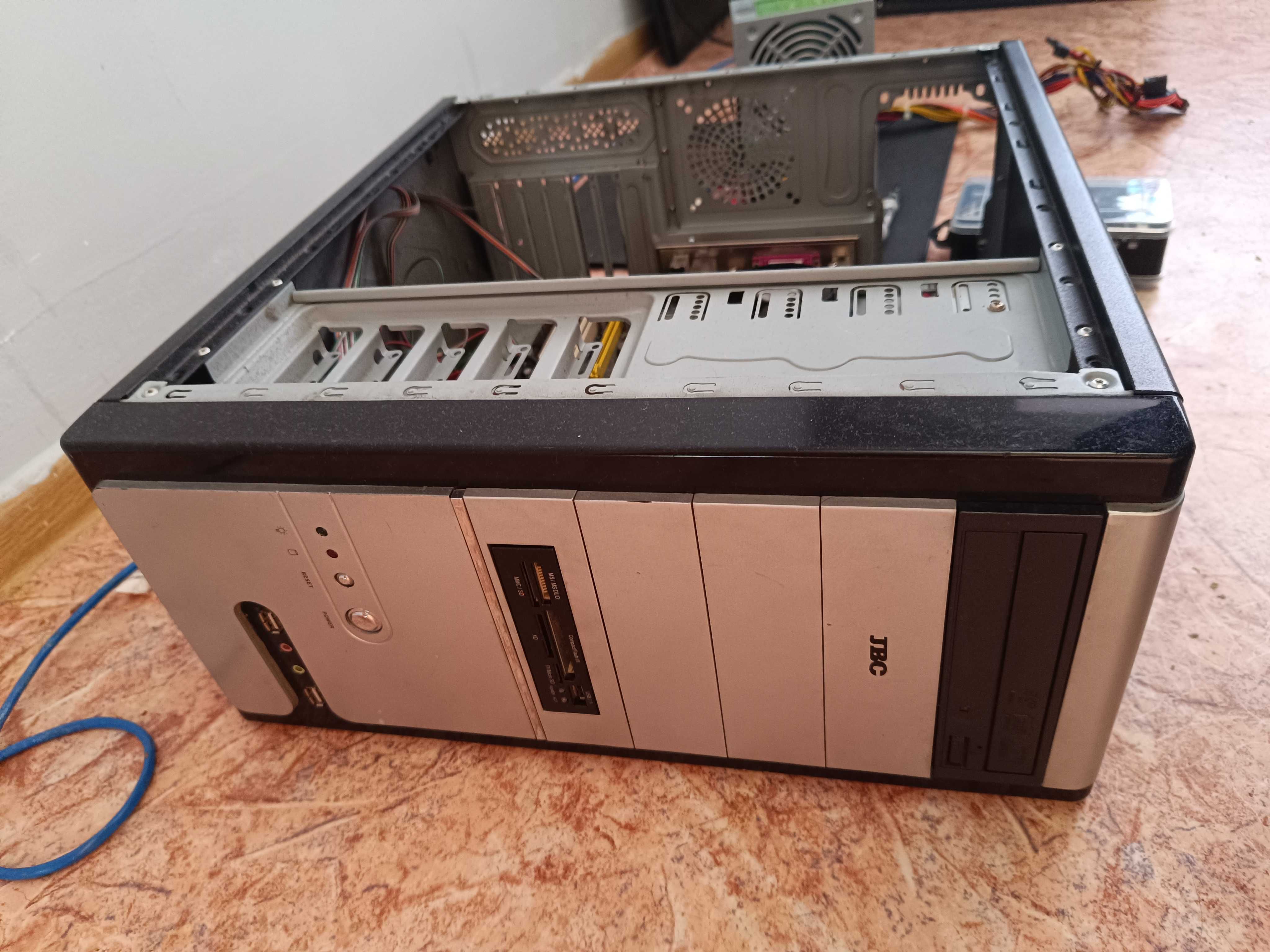 Комплект: корпус + Foxconn G31MXP + Core 2 Duo