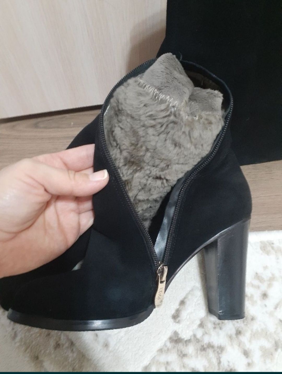 Сапоги зимние женские рр 36