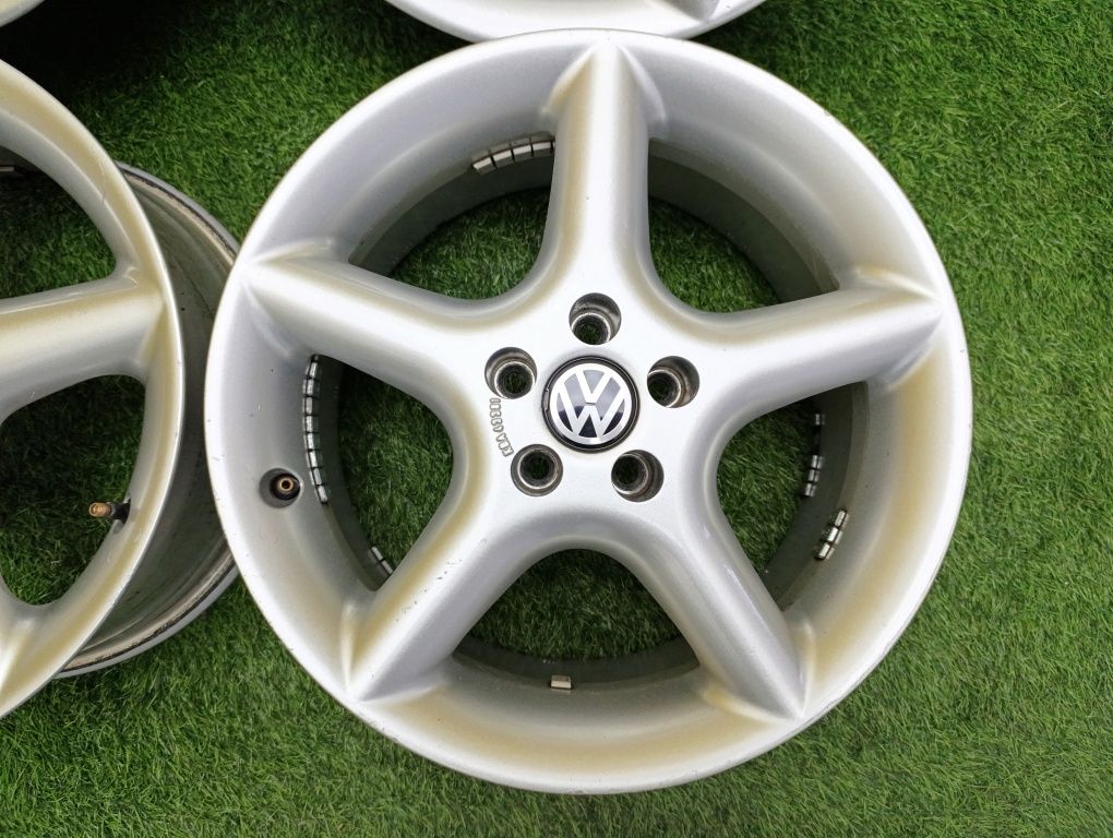 Диски R16 5×100 на Volkswagen и другие.