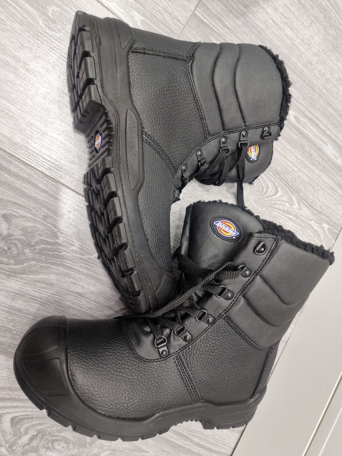 Продам ботинки фирмы Dickies