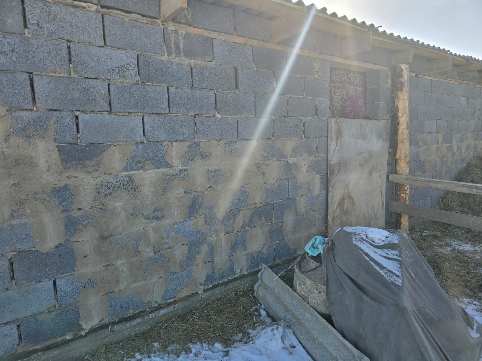 Продам дом-магазин село Глуховка в центре села возле парка 30км от гор