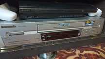 Видеомагнитофон Panasonic NV-FJ620
