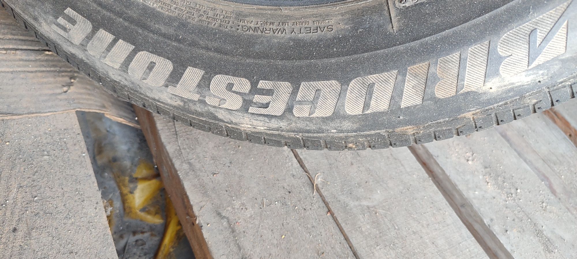 комплект шин Bridgestone