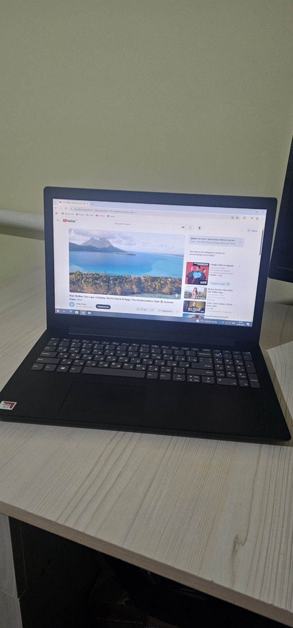 Продам ноутбук Lenovo