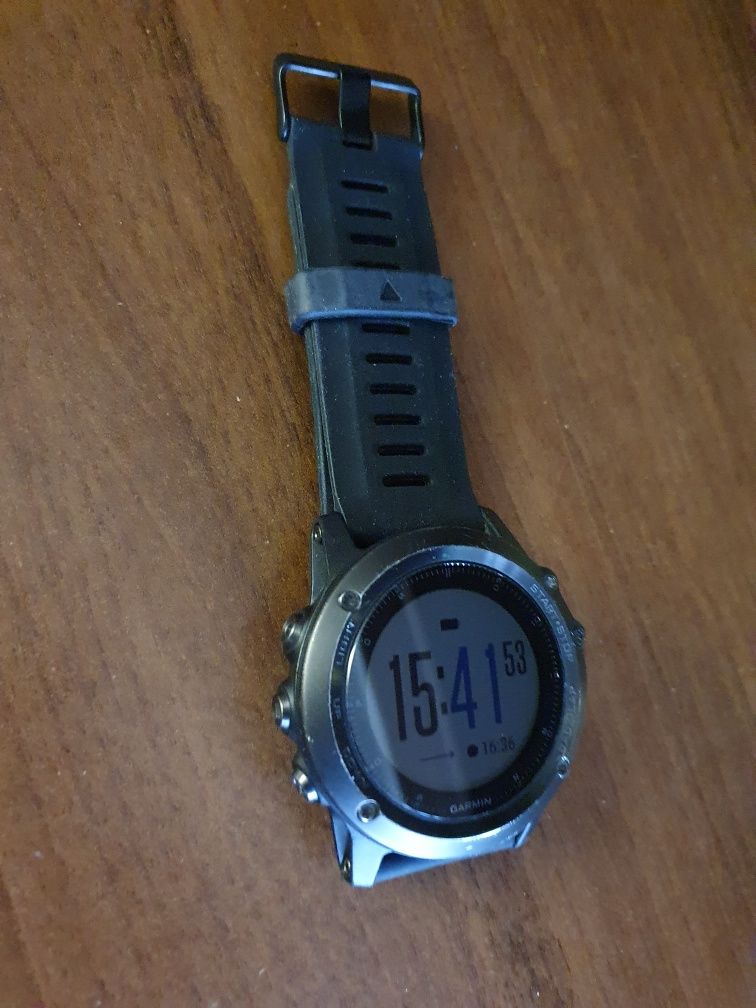 Спортивные часы garmin fenlx 3hr