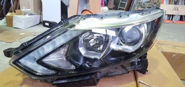 Бампер фара капот решетка радиатор на Nissan Qashqai