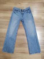 Фирменные джинсы Levi Strauss