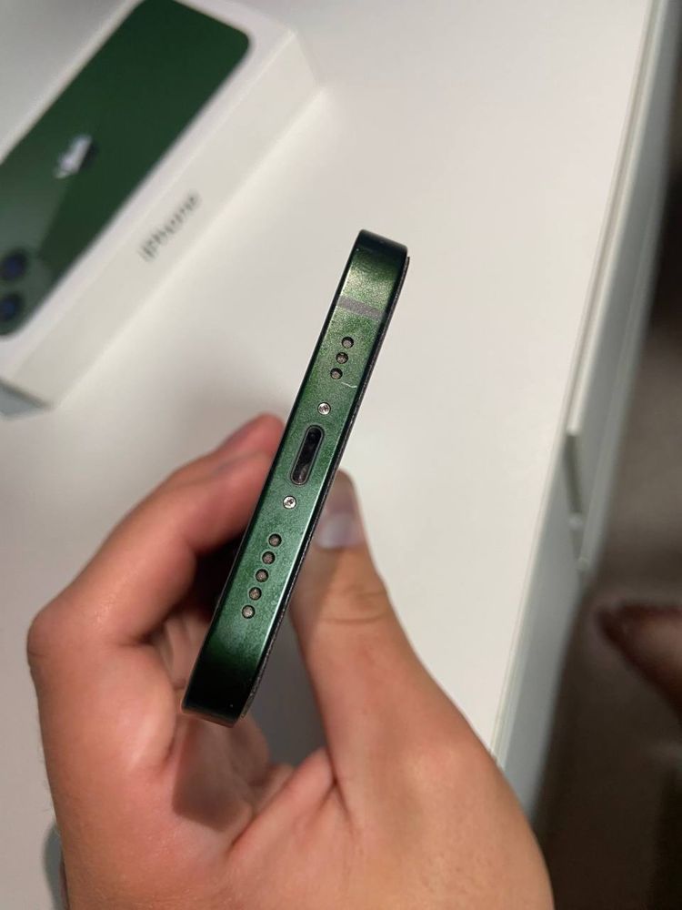 iPhone 13 128 ГБ Зелёный 86 АКБ торг есть разумный смартфон топ