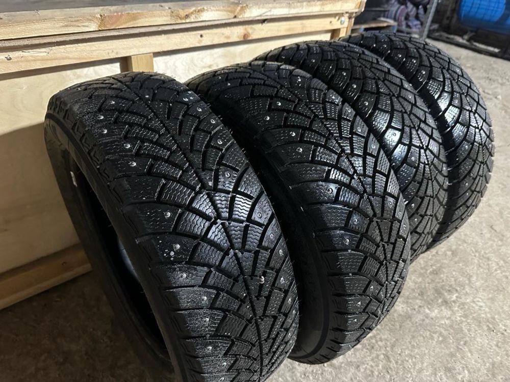 Продам зимние шипованные шины BFGoodrich