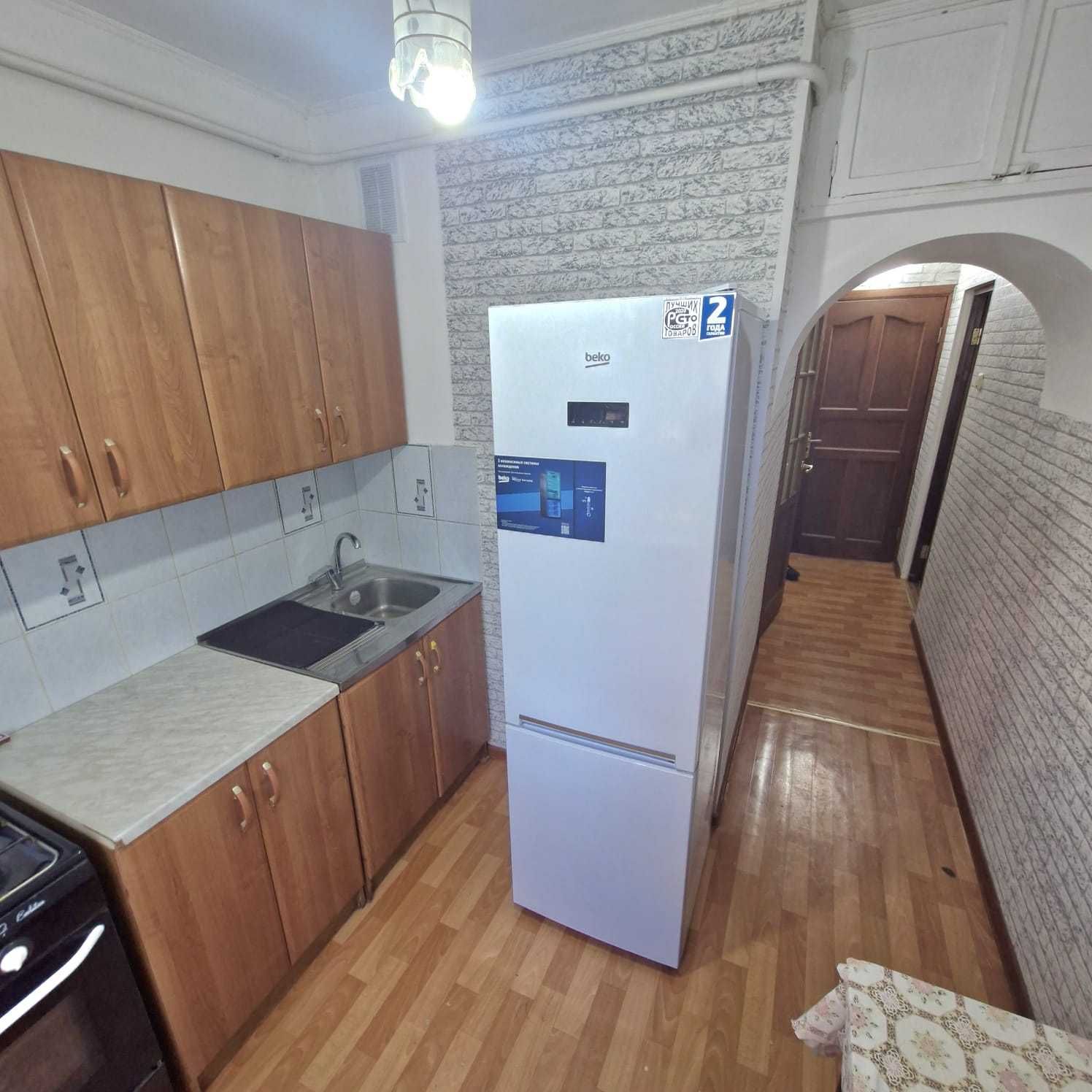 Продам однокомнатную квартиру на Молдагуловой (р-он  ост Петровского)