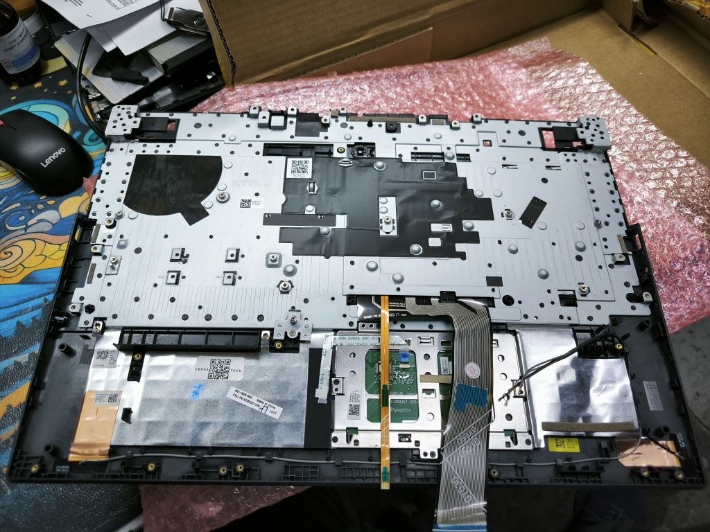 Топкейс lenovo legion 5 17IMH05 C  новый или часть C корпуса  
Алматы