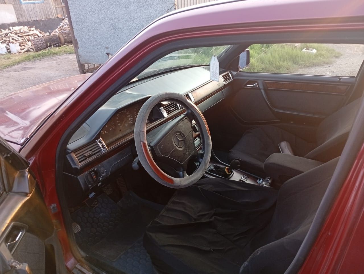 Продам Mersedes E220