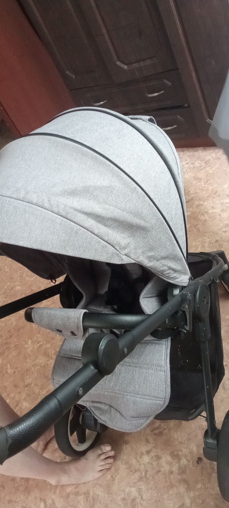 Продам коляску не дорого